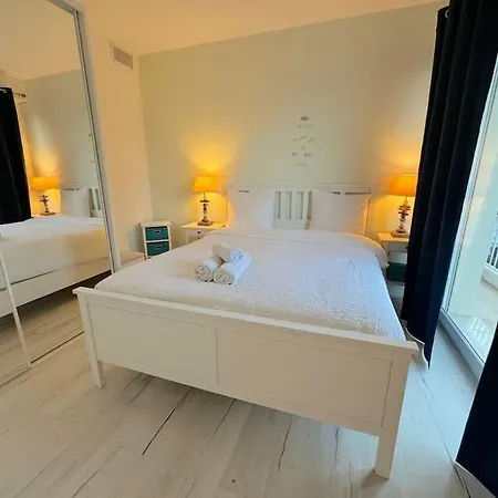 Magnifique 3 Pieces, 300m De La Plage, Clim, Sauna Apartment *