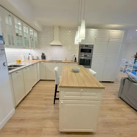 Magnifique 3 Pieces, 300m De La Plage, Clim, Sauna Apartment Nice